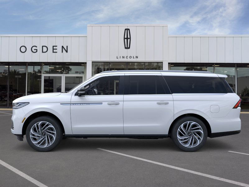 New 2026 Lincoln Navigator L Reserve image 3