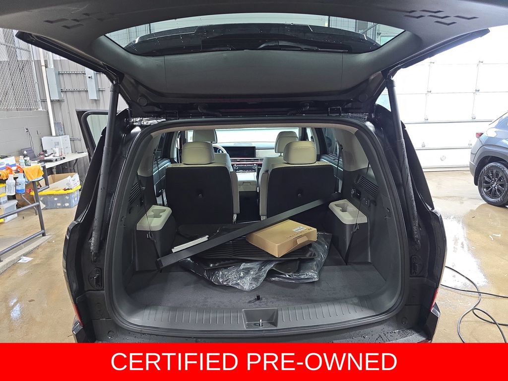 Certified 2026 Hyundai Santa Fe Limited AWD/4WD image 13