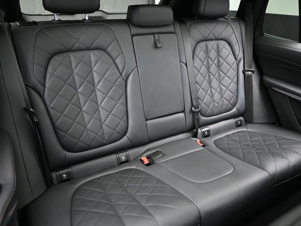 Used 2023 BMW X5 sDrive40i image 34