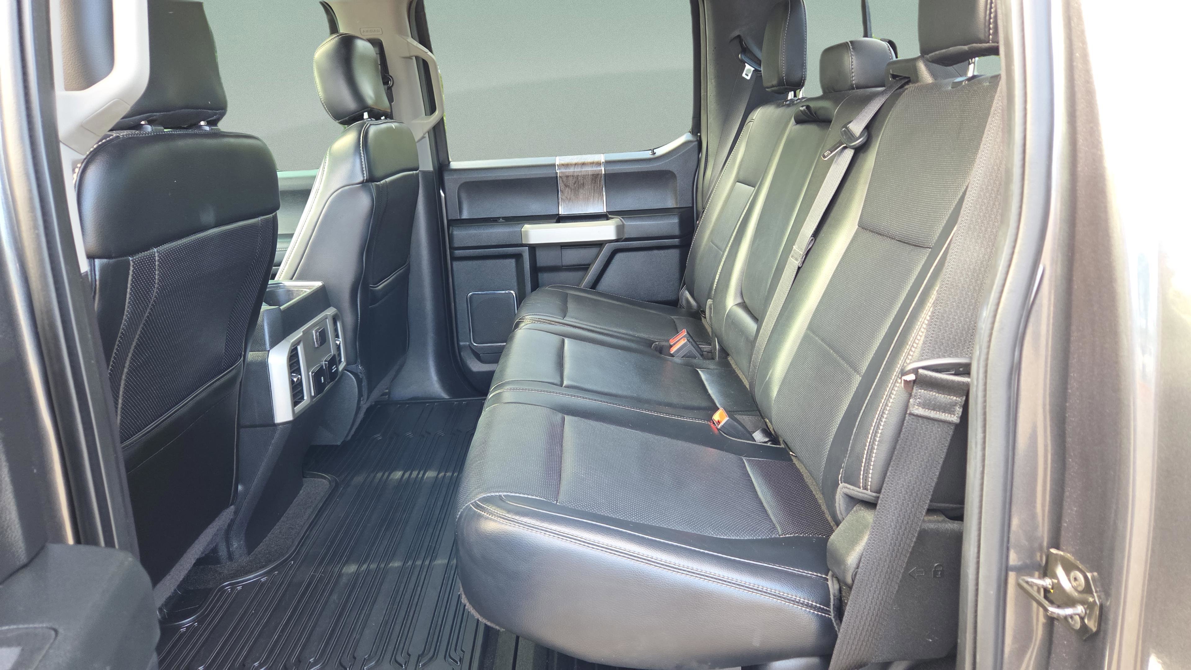 Used 2018 Ford F250 Lariat w/ Lariat Ultimate Package image 10