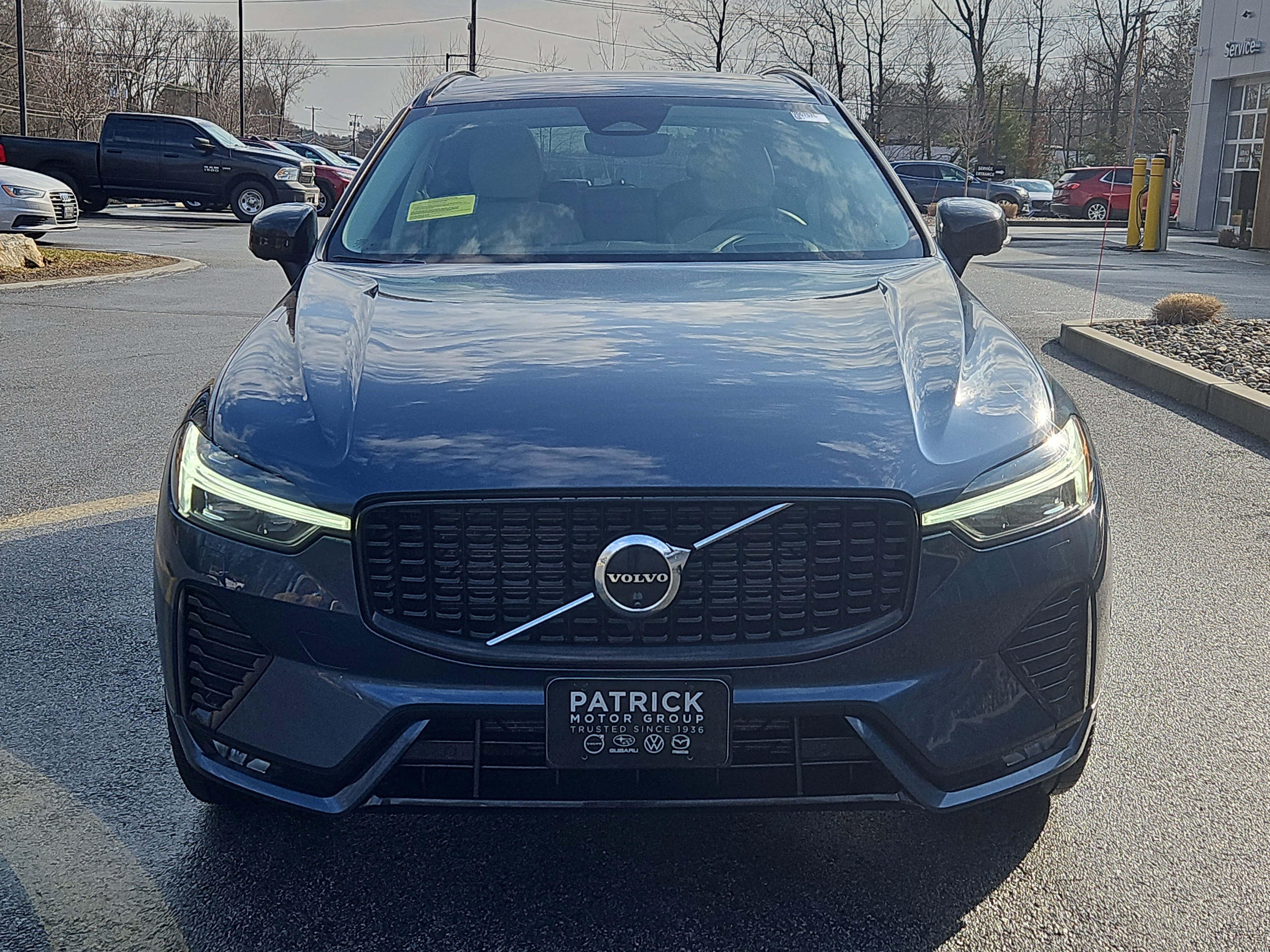 Used 2025 Volvo XC60 B5 Ultra w/ Protection Package Premier image 28