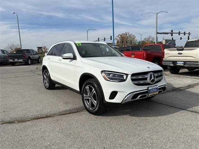 Used 2022 Mercedes-Benz GLC 300 4MATIC image 2