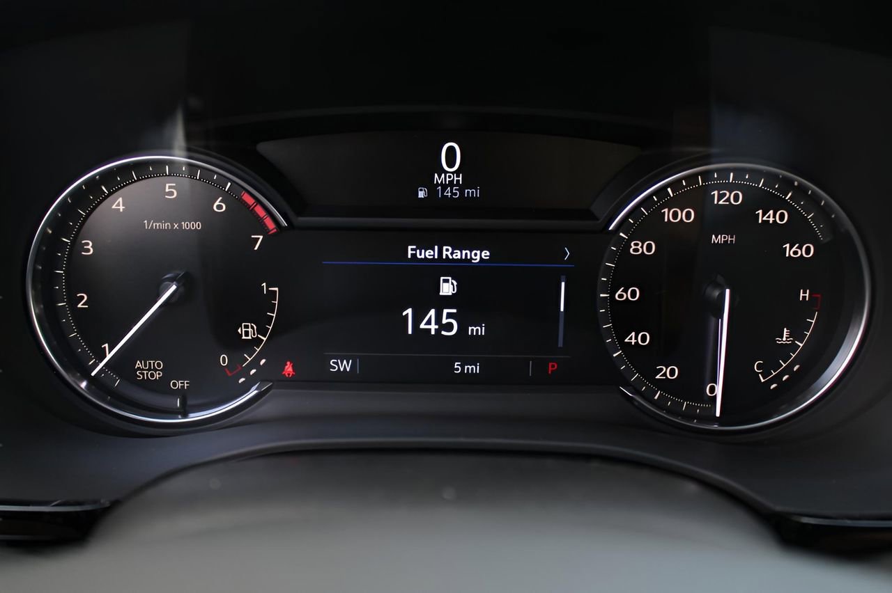 New 2025 Cadillac XT6 Luxury FWD image 22