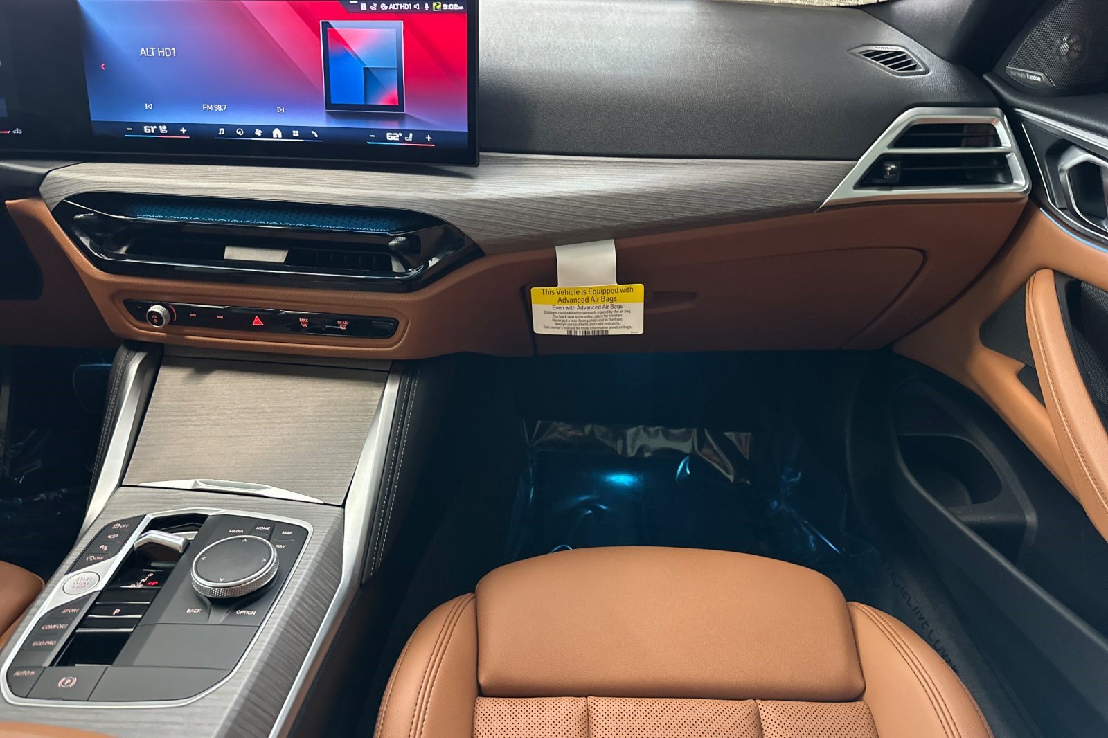 Certified 2025 BMW M440i Coupe w/ Premium Package RWD image 30