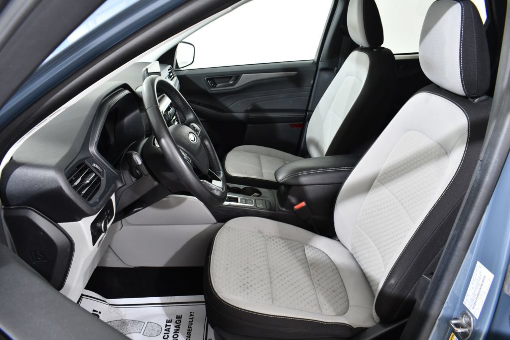Used 2023 Ford Escape Active AWD/4WD image 6