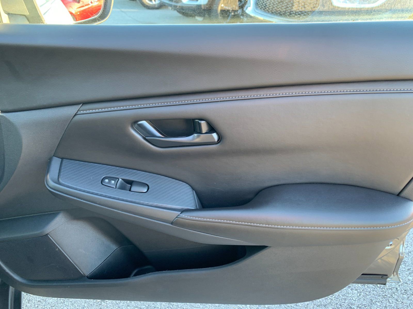 Used 2025 Nissan Sentra S image 18