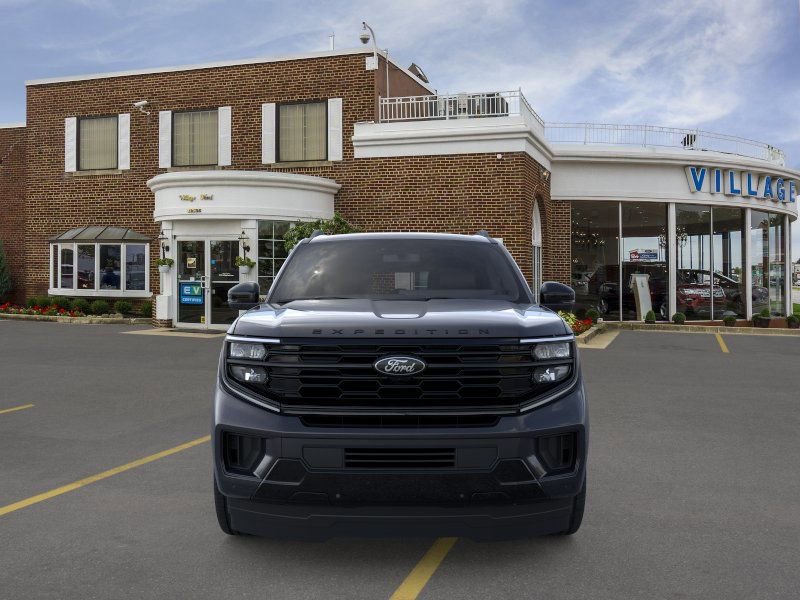 New 2025 Ford Expedition Max Platinum w/ Stealth Performance Package AWD/4WD image 6