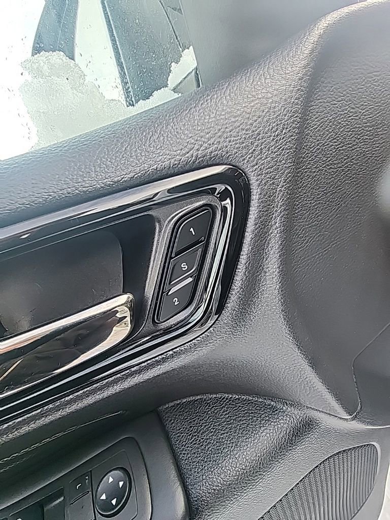 Used 2024 Dodge Durango GT image 18