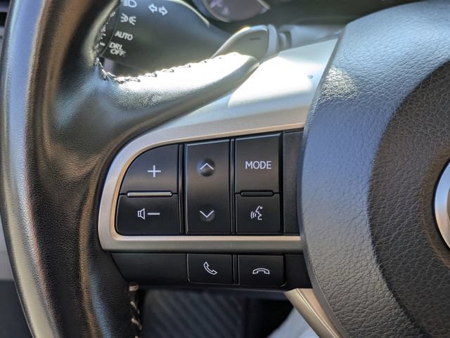 Used 2022 Lexus RX 350L Premium w/ Premium Package AWD/4WD image 25