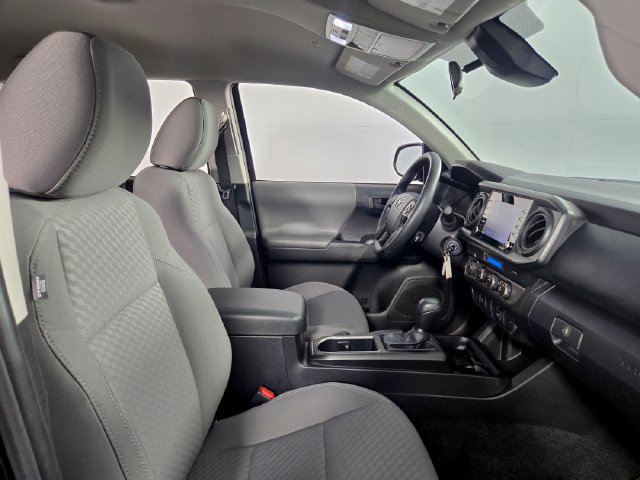 Used 2023 Toyota Tacoma SR AWD/4WD image 15