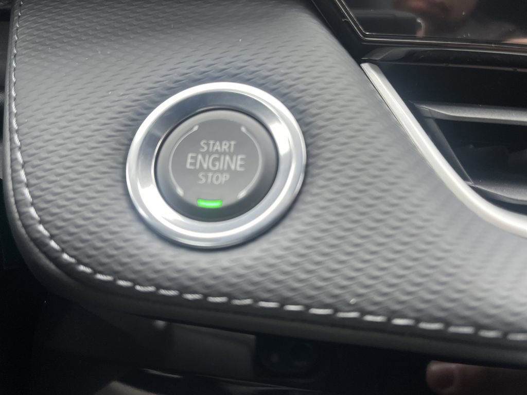 New 2026 Chevrolet Equinox LT w/ Safety and Technology Package image 7