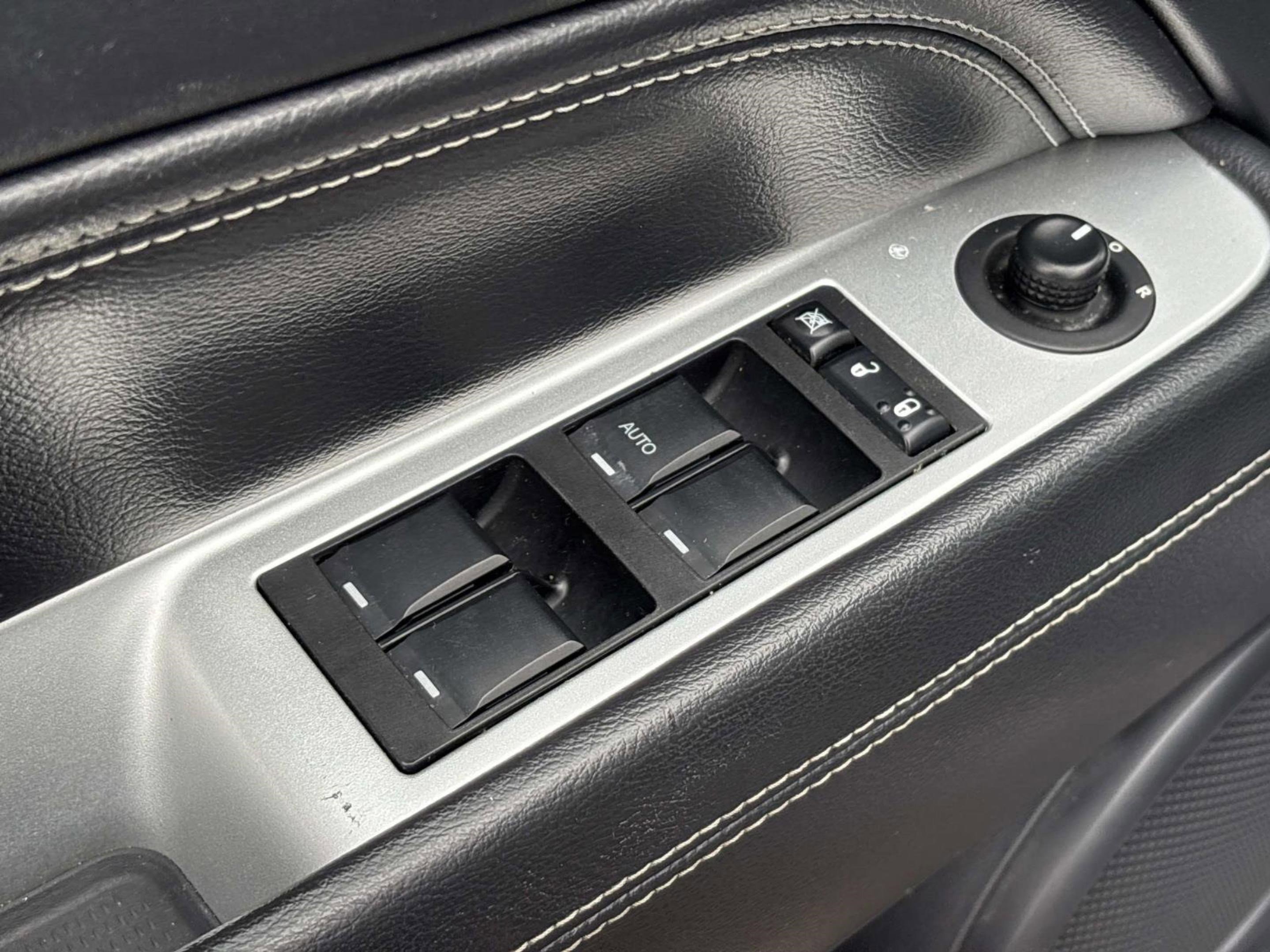 Used 2016 Jeep Compass Latitude image 24