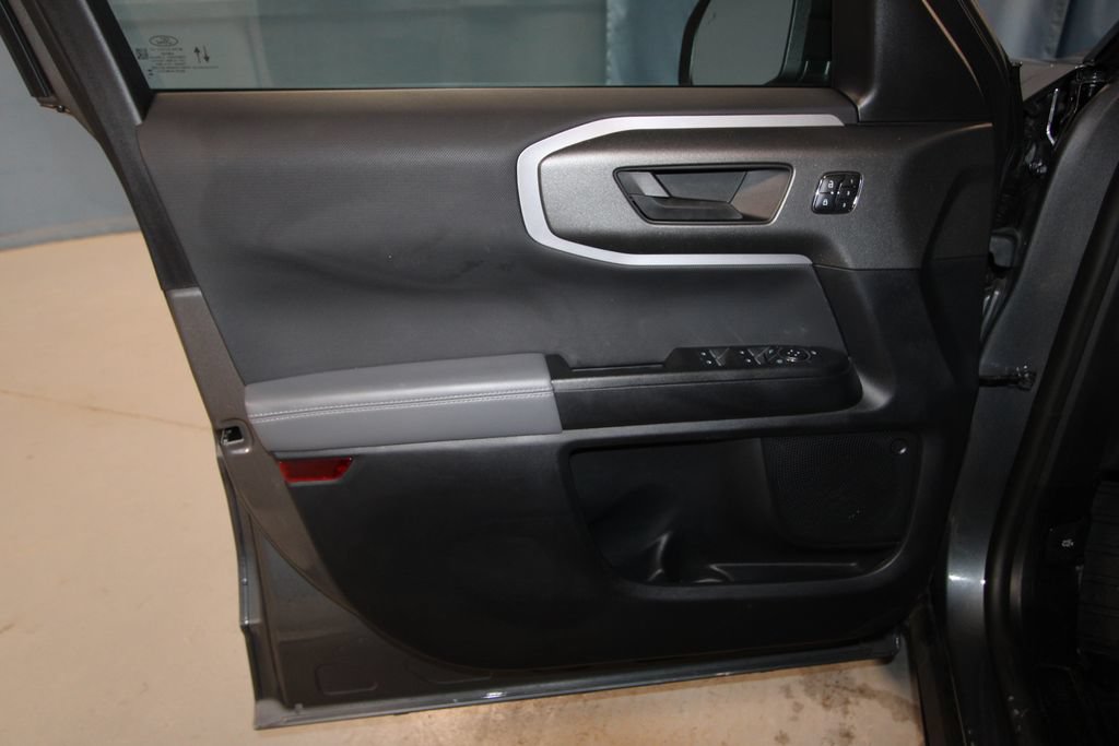 Used 2025 Ford Bronco Sport Badlands AWD/4WD image 5