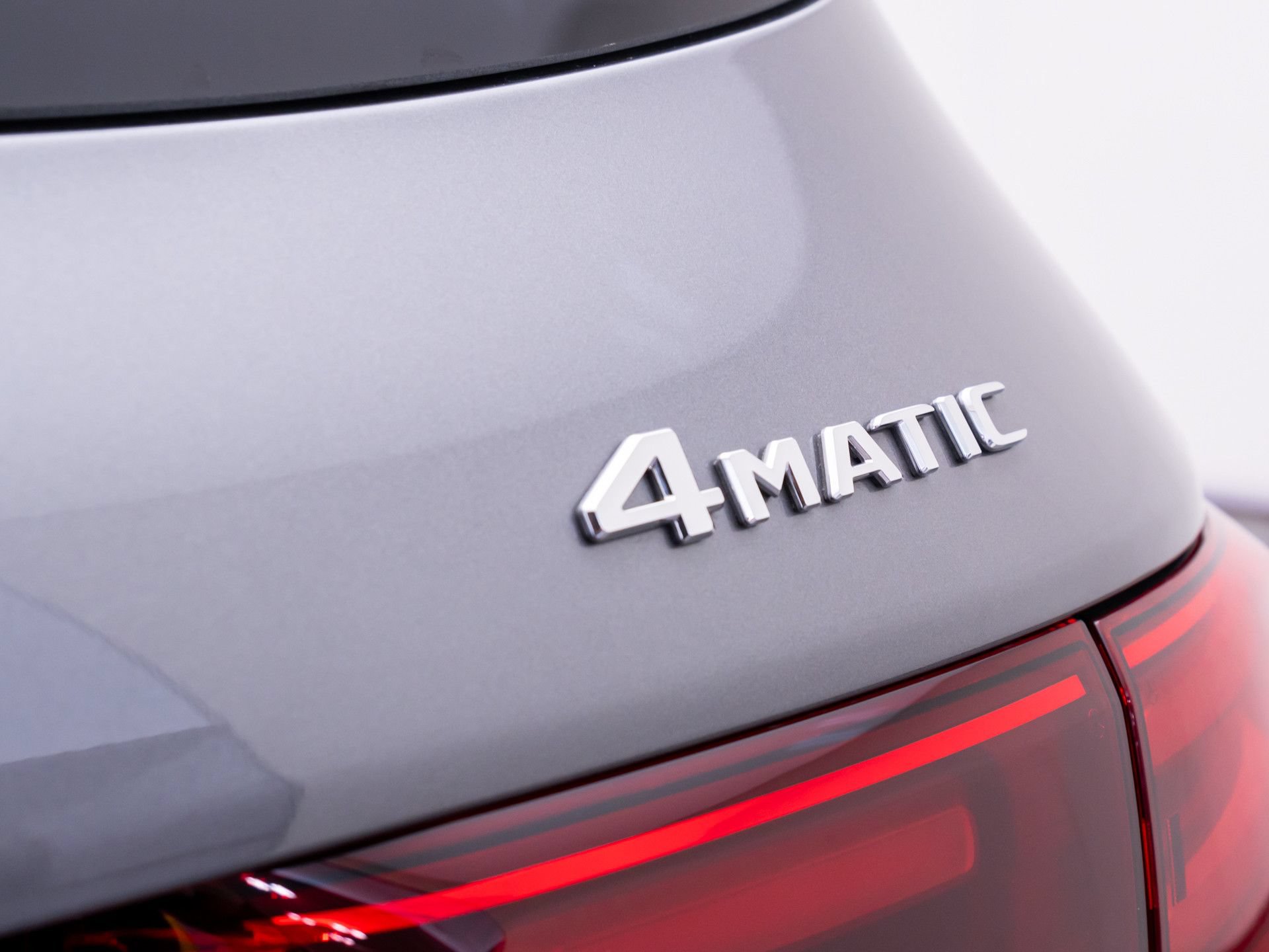 New 2026 Mercedes-Benz GLB 250 4MATIC image 35