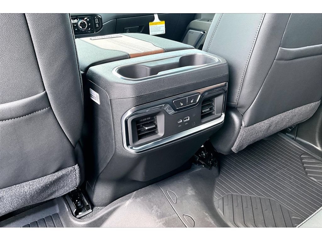 New 2026 Chevrolet Silverado 2500 High Country w/ High Country Premium Package AWD/4WD image 25