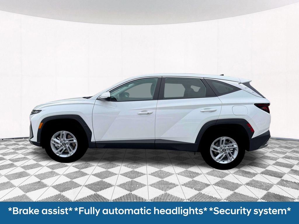 New 2026 Hyundai Tucson SE image 4