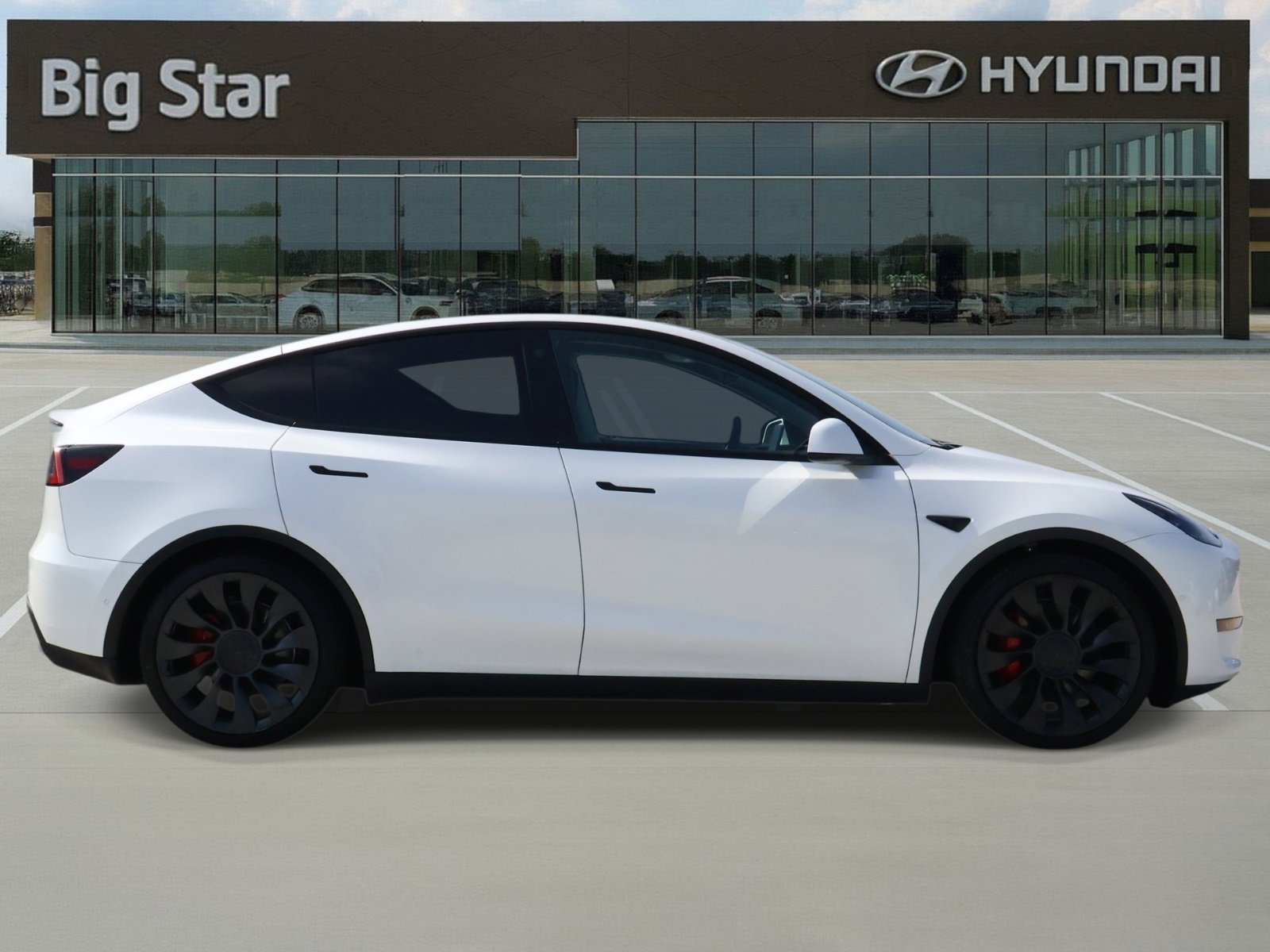 Used 2022 Tesla Model Y Performance AWD/4WD image 5