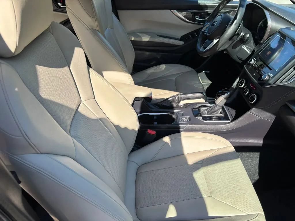 Used 2017 Subaru Impreza 2.0i Limited AWD/4WD image 17