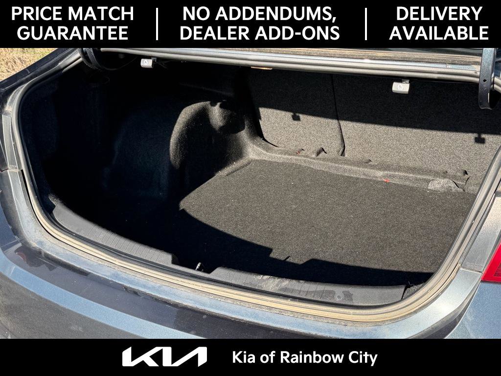 Used 2021 Chevrolet Malibu LT image 11