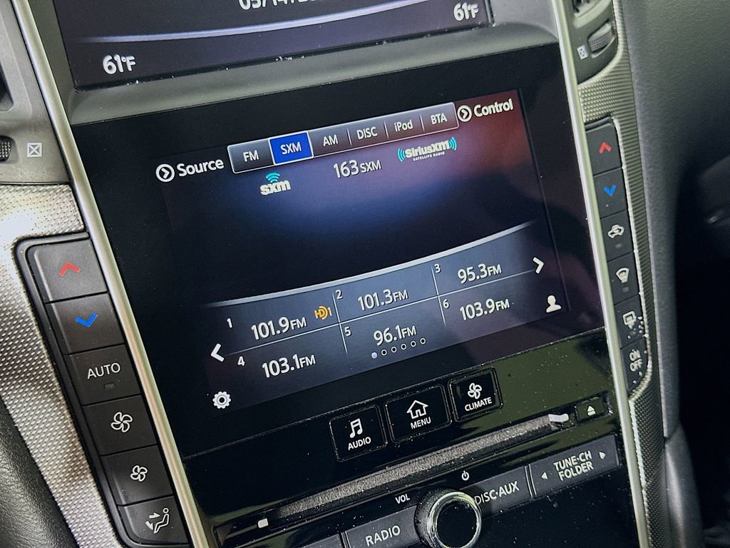 Used 2016 INFINITI Q50 Premium RWD image 28