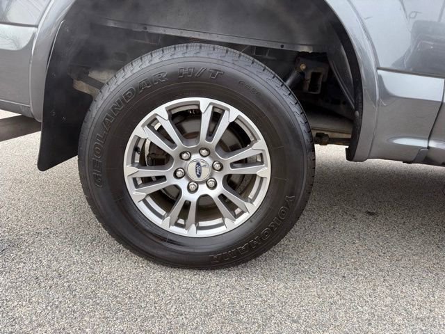 Used 2019 Ford F150 Lariat image 13