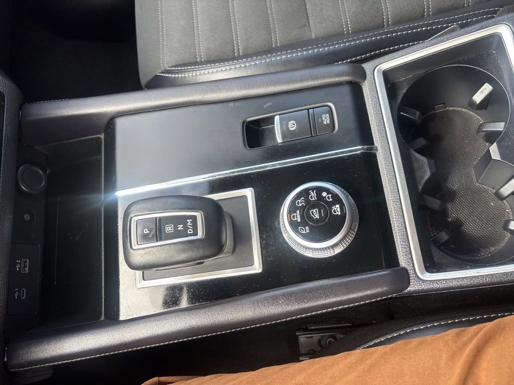 Used 2024 Mitsubishi Outlander SE image 14