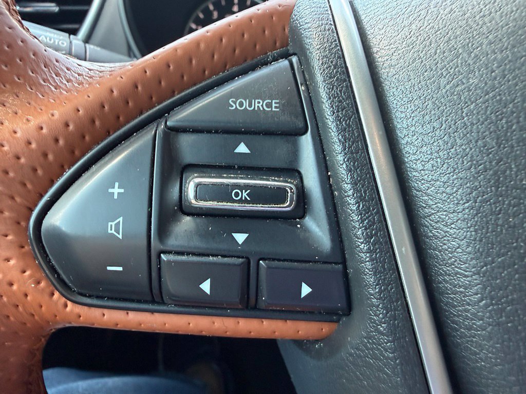 Used 2019 Nissan Maxima Platinum w/ Reserve Package FWD image 16