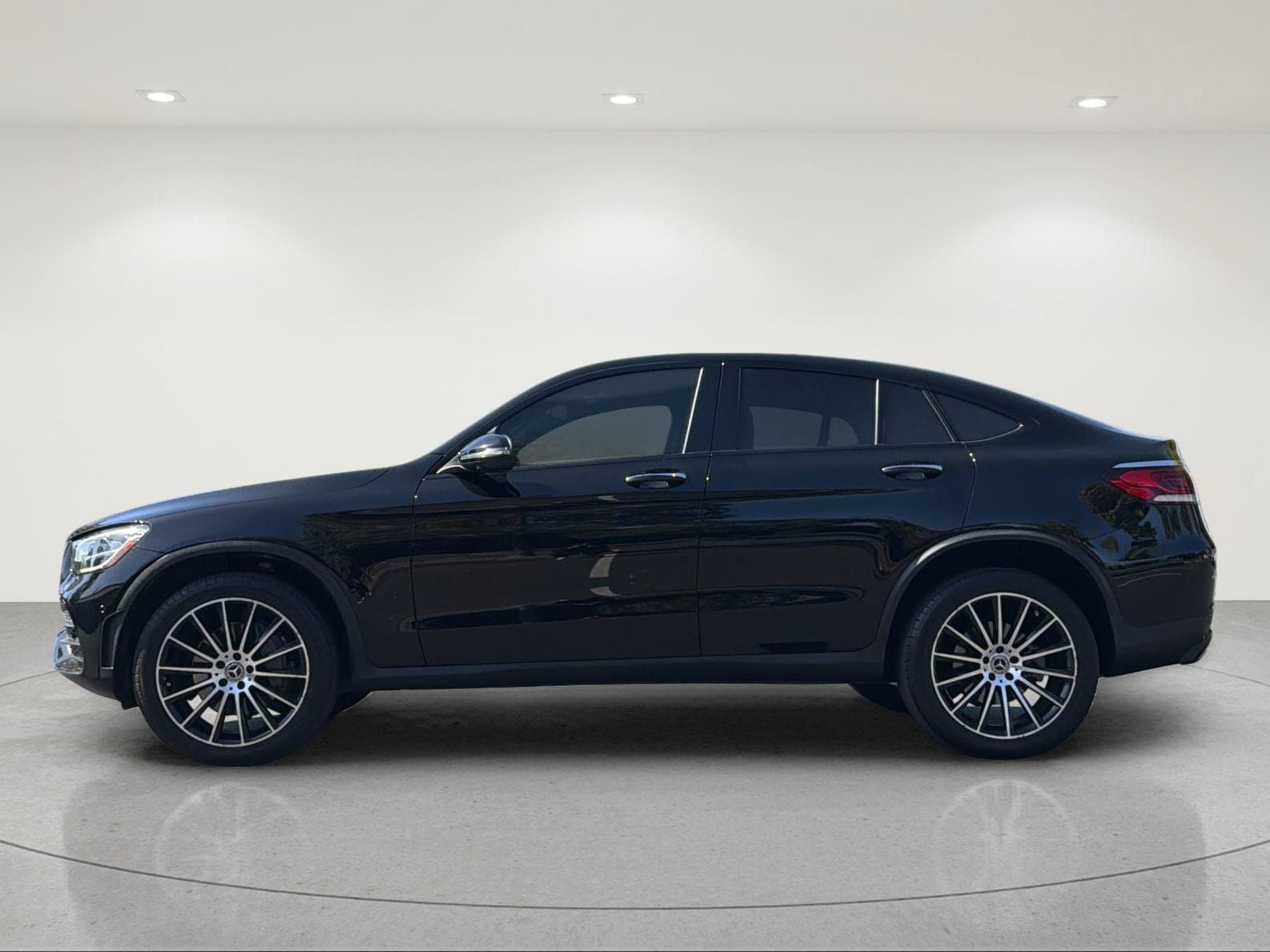 Certified 2021 Mercedes-Benz GLC 300 4MATIC Coupe image 2