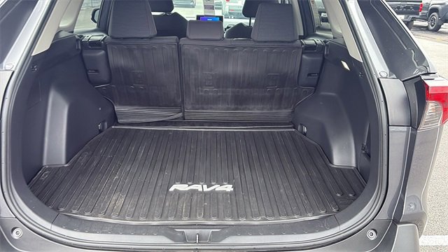 Certified 2023 Toyota RAV4 LE image 23