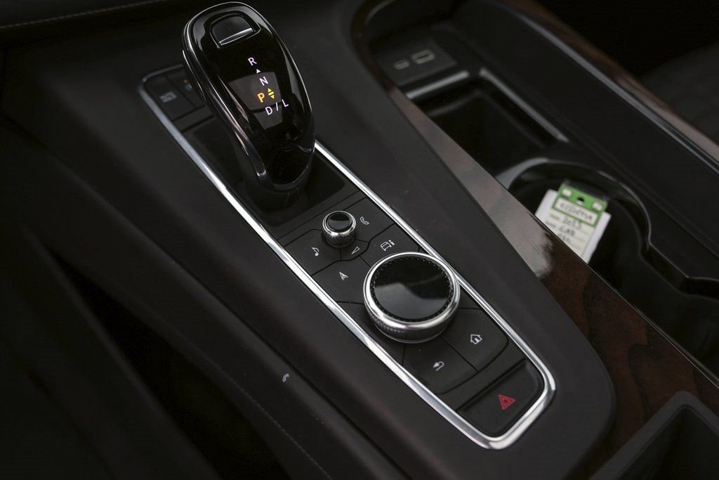 Certified 2023 Cadillac Escalade Premium Luxury Platinum RWD image 19