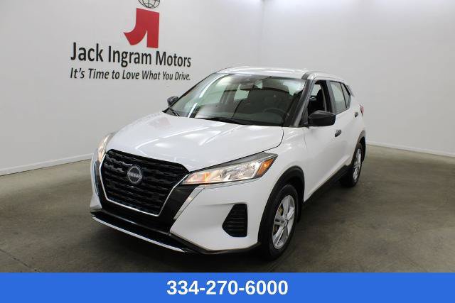 Certified 2023 Nissan Kicks S FWD image 1