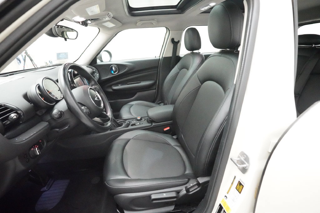 Used 2016 MINI Cooper Clubman FWD image 7