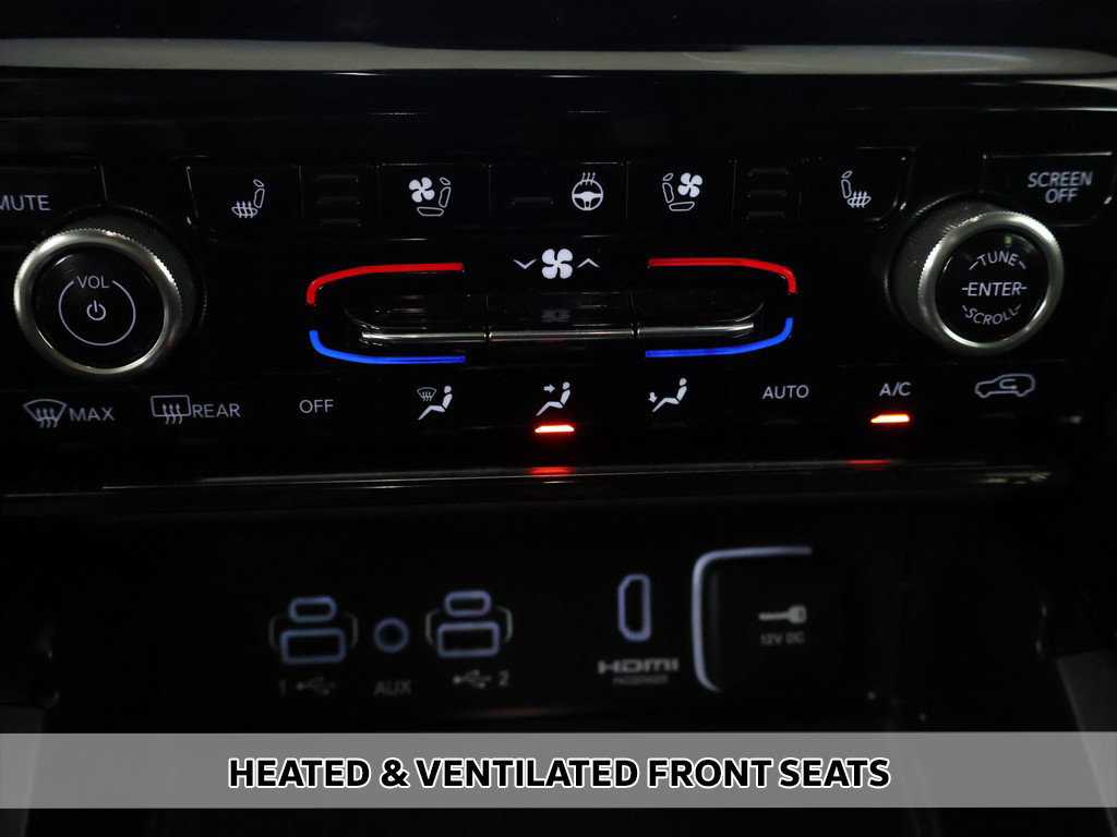 Used 2022 Jeep Grand Cherokee Summit AWD/4WD image 9