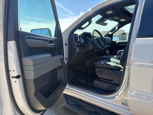 New 2026 Chevrolet Silverado 1500 ZR2 w/ Dark Appearance Package image 12