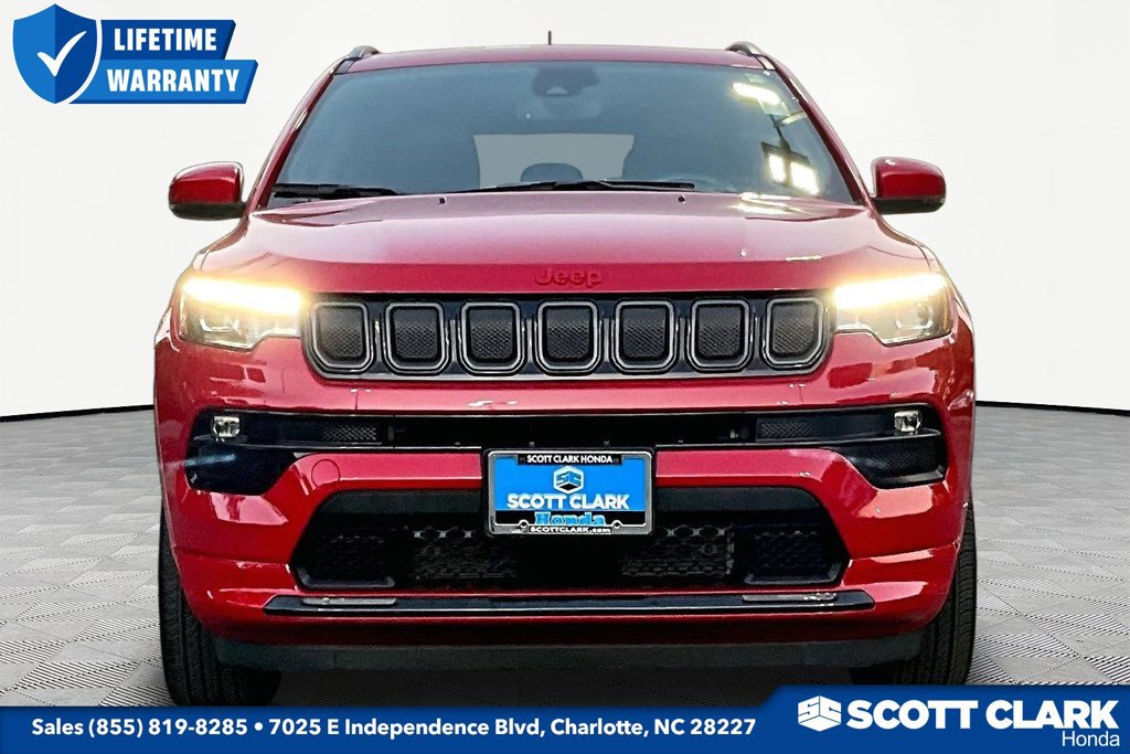 Used 2022 Jeep Compass Limited w/ (RED) Package AWD/4WD image 2