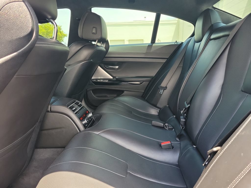 Used 2016 BMW M6 Gran Coupe RWD image 15