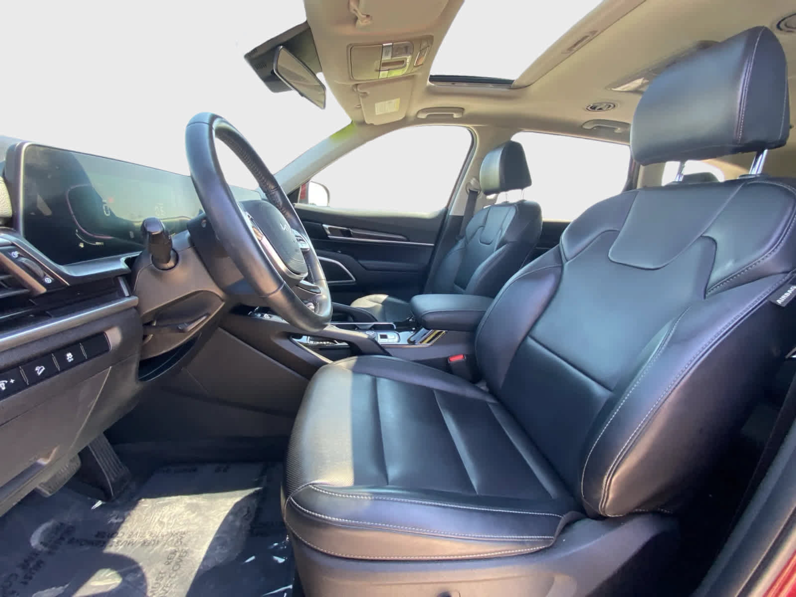 Used 2024 Kia Telluride S w/ S Sunroof Package FWD image 13