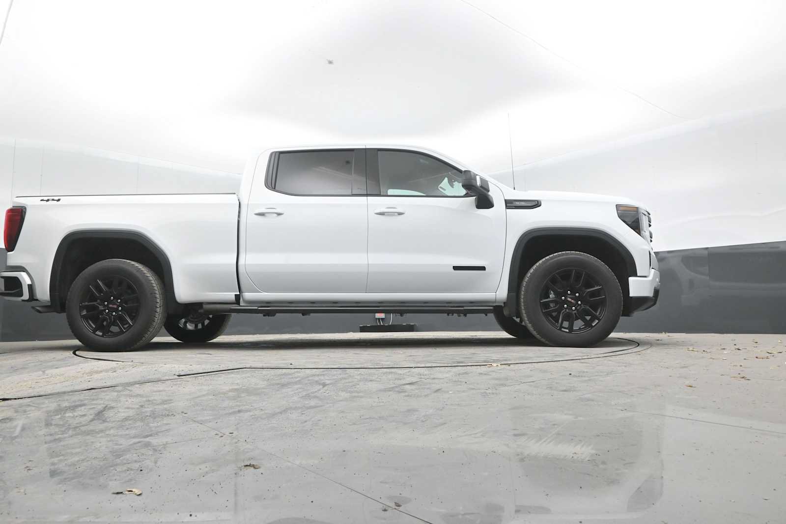 New 2026 GMC Sierra 1500 Elevation w/ Preferred Package AWD/4WD image 45