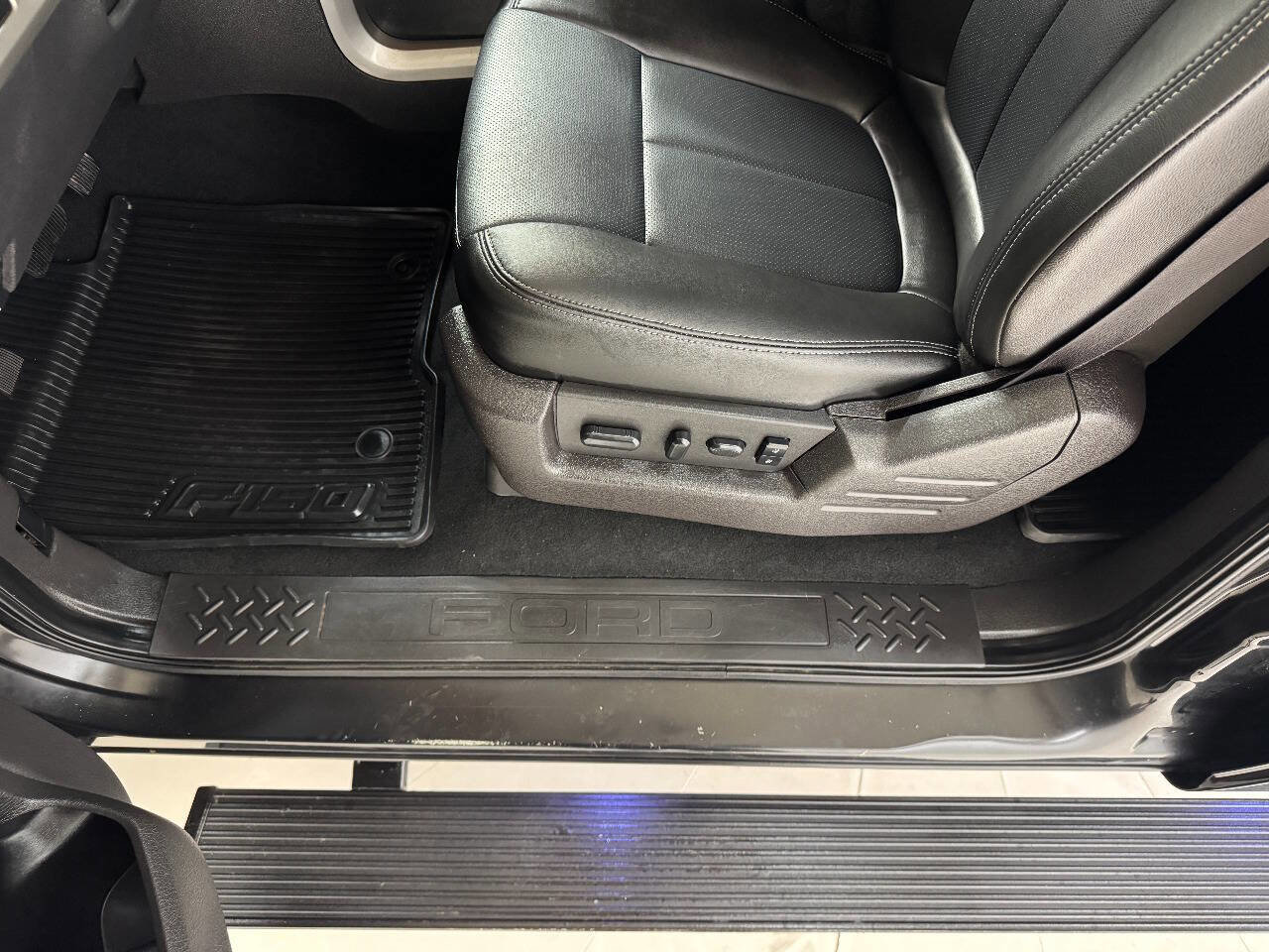 Used 2013 Ford F150 FX4 w/ Luxury Equipment Group image 49