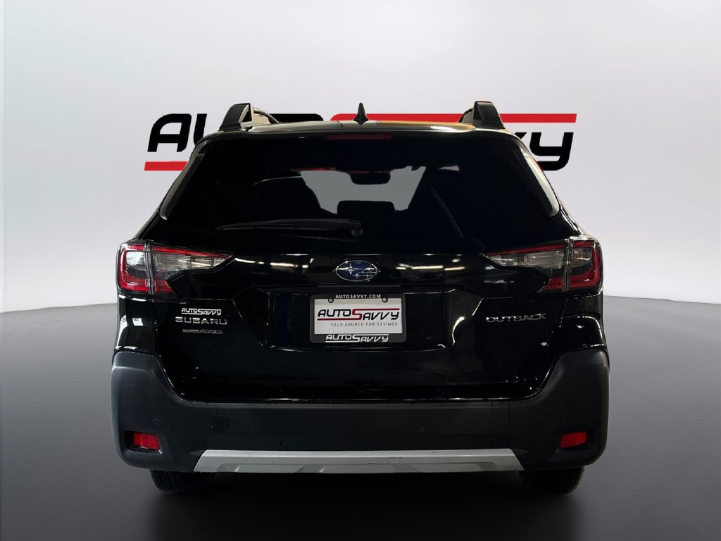 Used 2024 Subaru Outback Limited AWD/4WD image 6