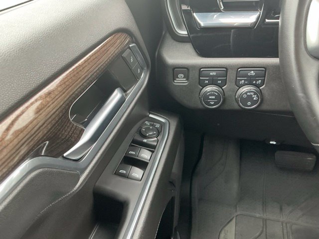 Used 2024 Chevrolet Silverado 1500 LT w/ Protection Package AWD/4WD image 25