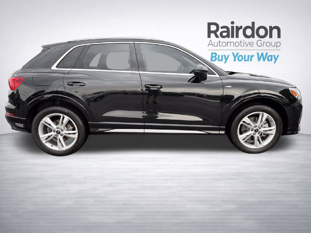 Used 2023 Audi Q3 2.0T Premium w/ Convenience Package AWD/4WD image 8