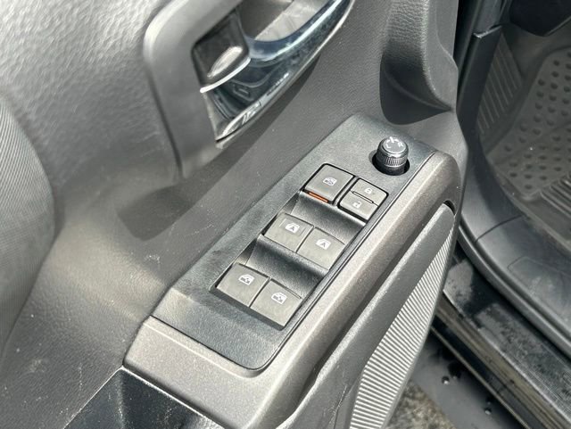 Used 2023 Toyota Tacoma TRD Off-Road w/ Technology Package AWD/4WD image 12