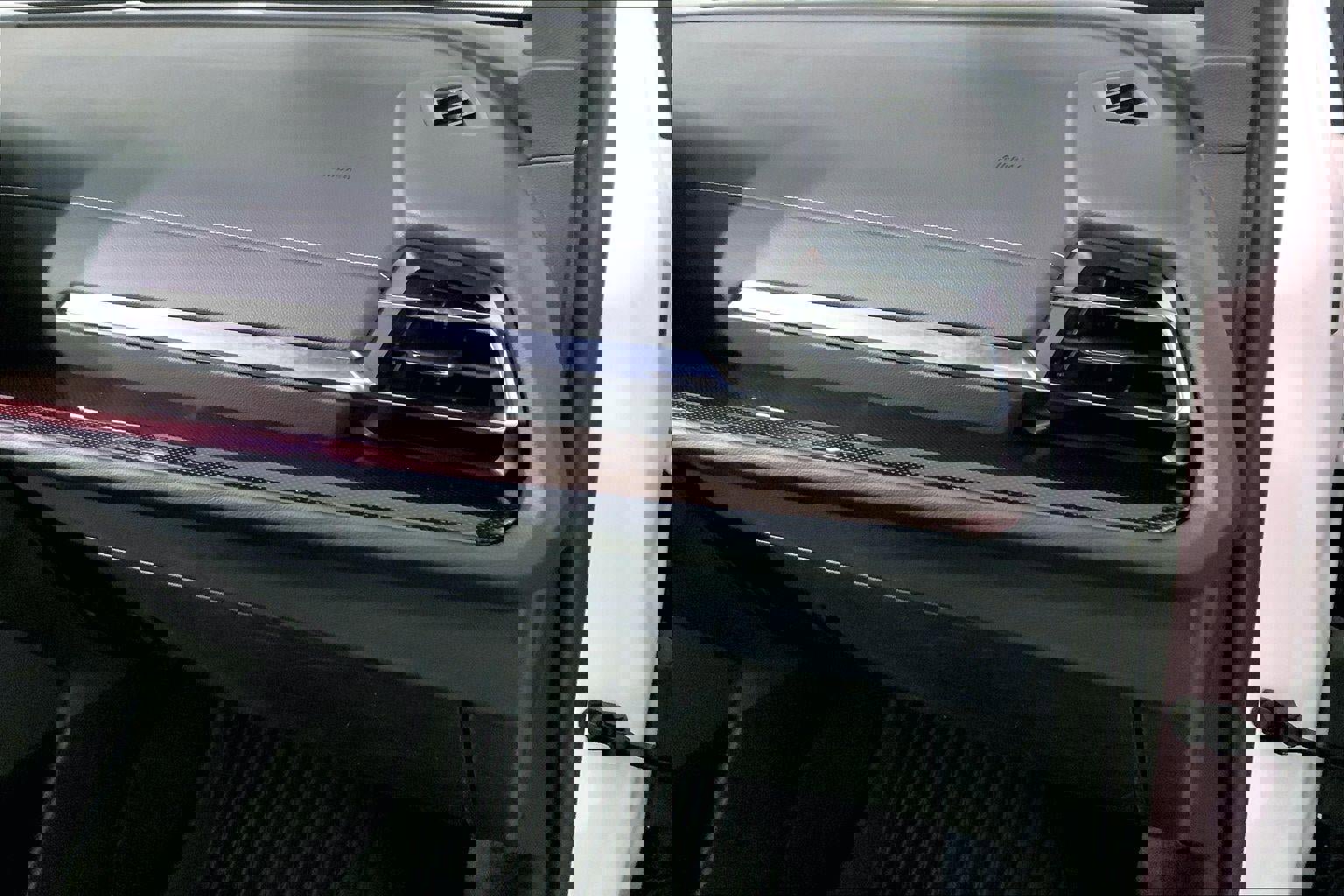 Used 2025 Chevrolet Traverse Z71 w/ Driver Confidence Package image 16