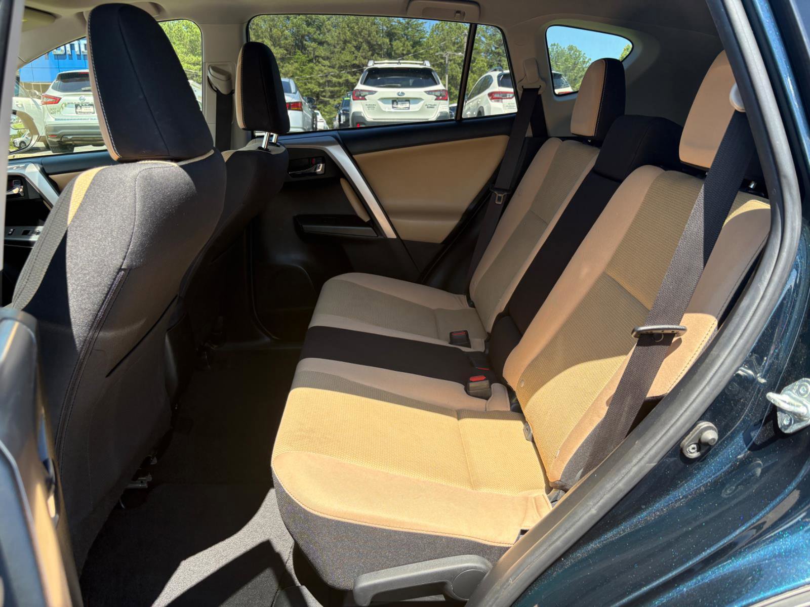 Used 2017 Toyota RAV4 XLE FWD image 20