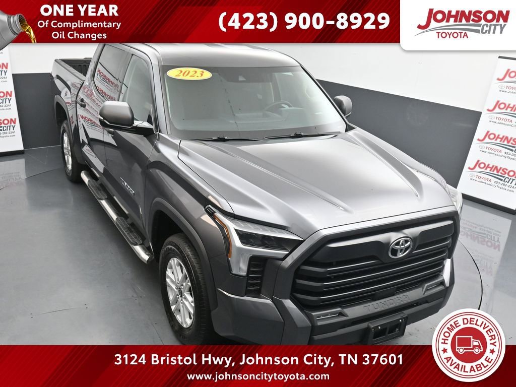 Used 2023 Toyota Tundra SR5 w/ SR5 Convenience Package AWD/4WD image 1