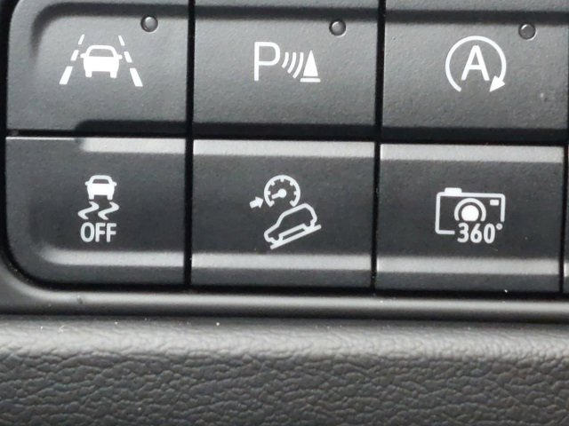 Used 2024 Chevrolet Suburban High Country image 10