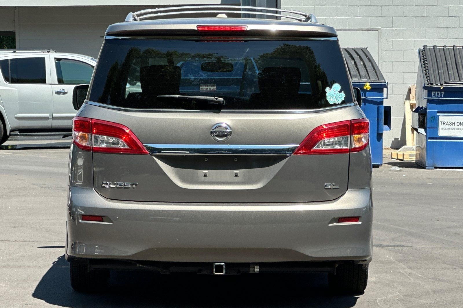 Used 2015 Nissan Quest SL w/ Value Cargo Package FWD image 5