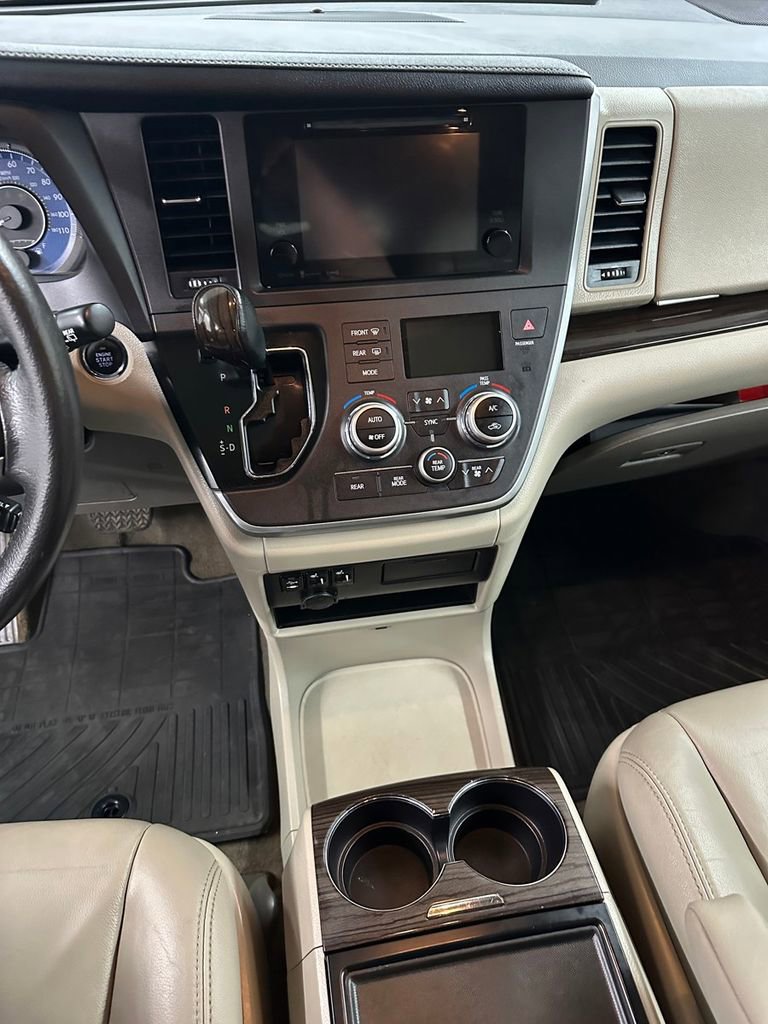 Used 2016 Toyota Sienna XLE w/ Outdoor Package image 16