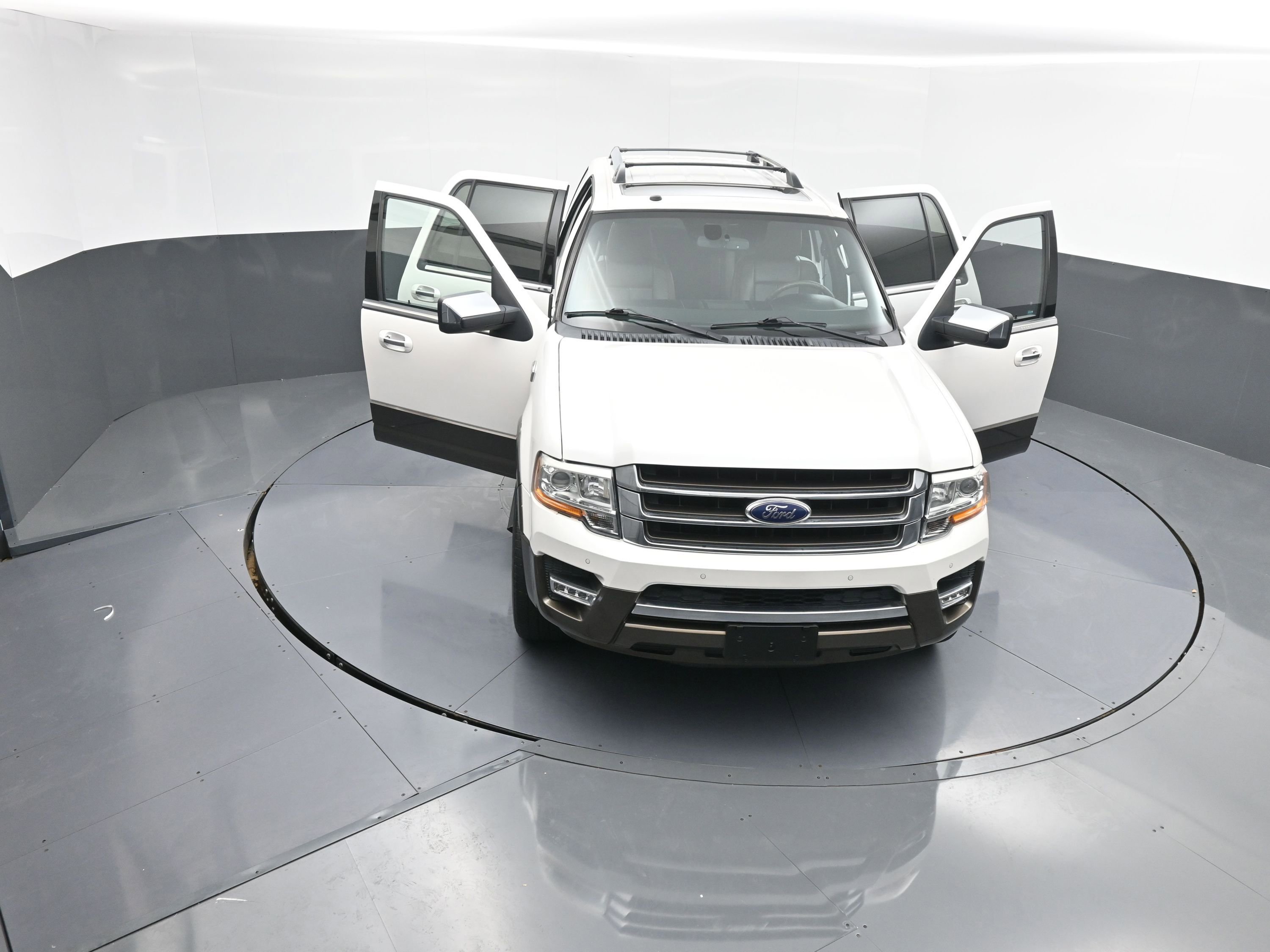 Used 2016 Ford Expedition King Ranch image 45